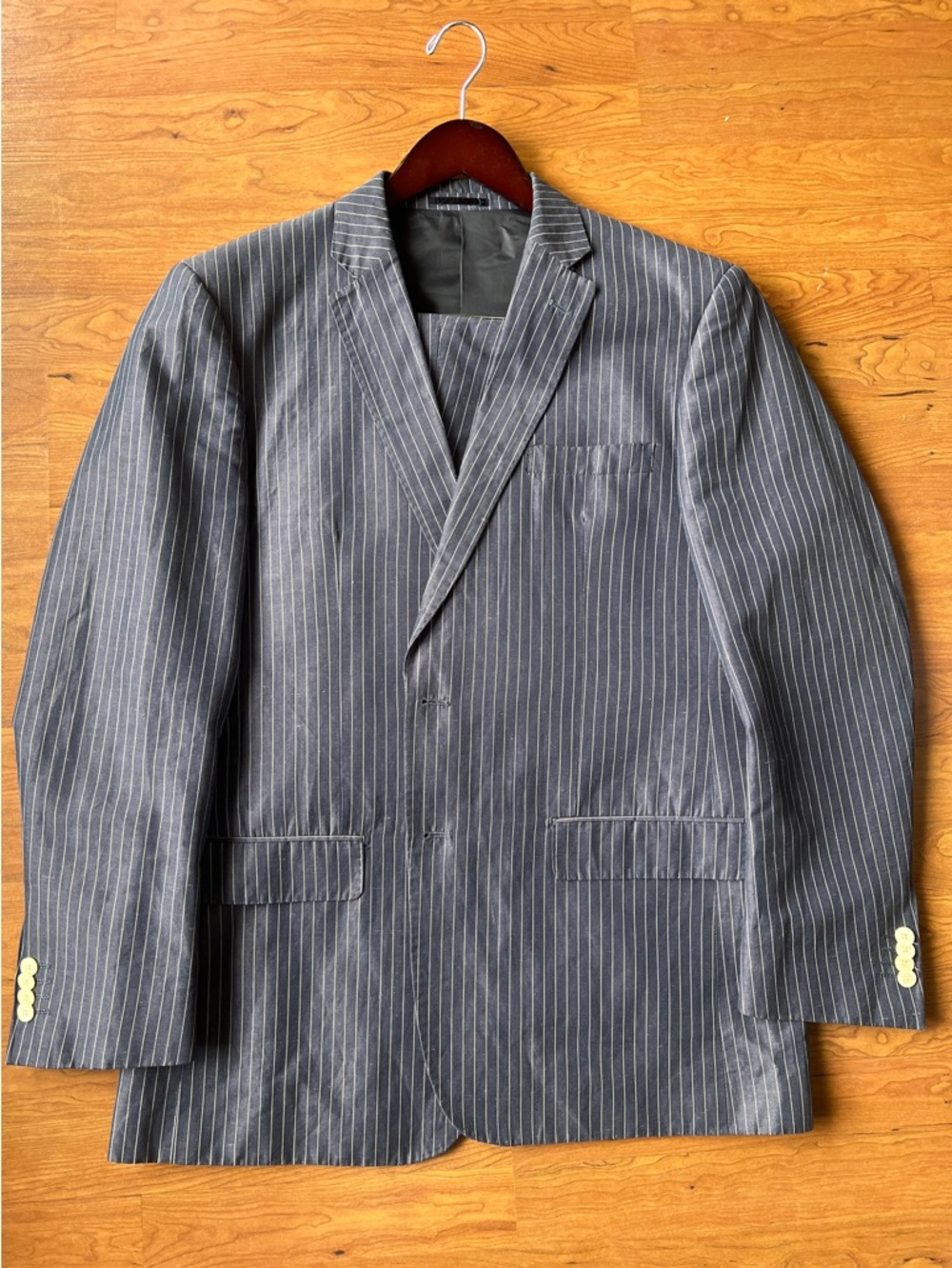 Blue pinstripes suit 46L